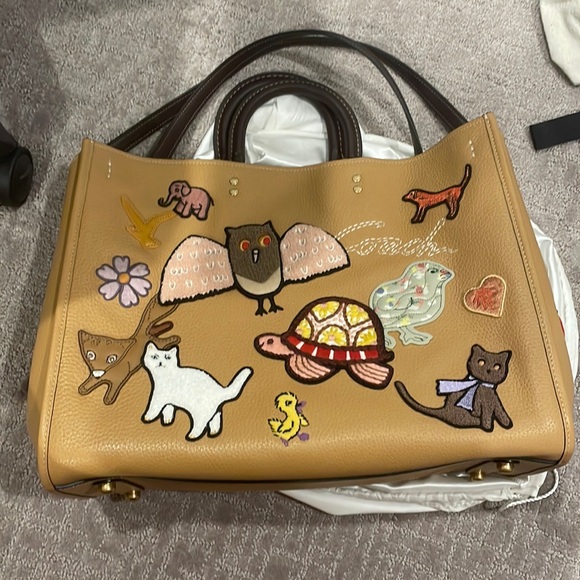 Coach Rogue 39 - Picture 3 of 16